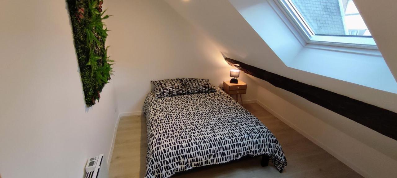 202 Duplex A Colombage En Plein Centre Ville Bourges Exterior photo